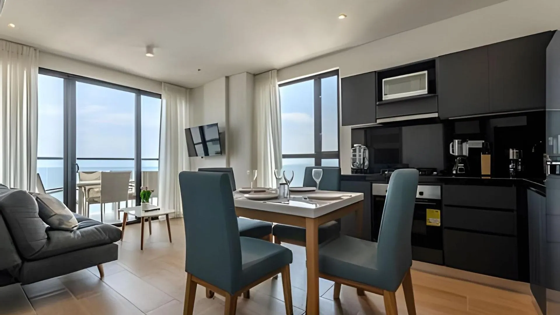 New Apt Beautiful Sea View And Walled City 2Br Cartagena Colombia