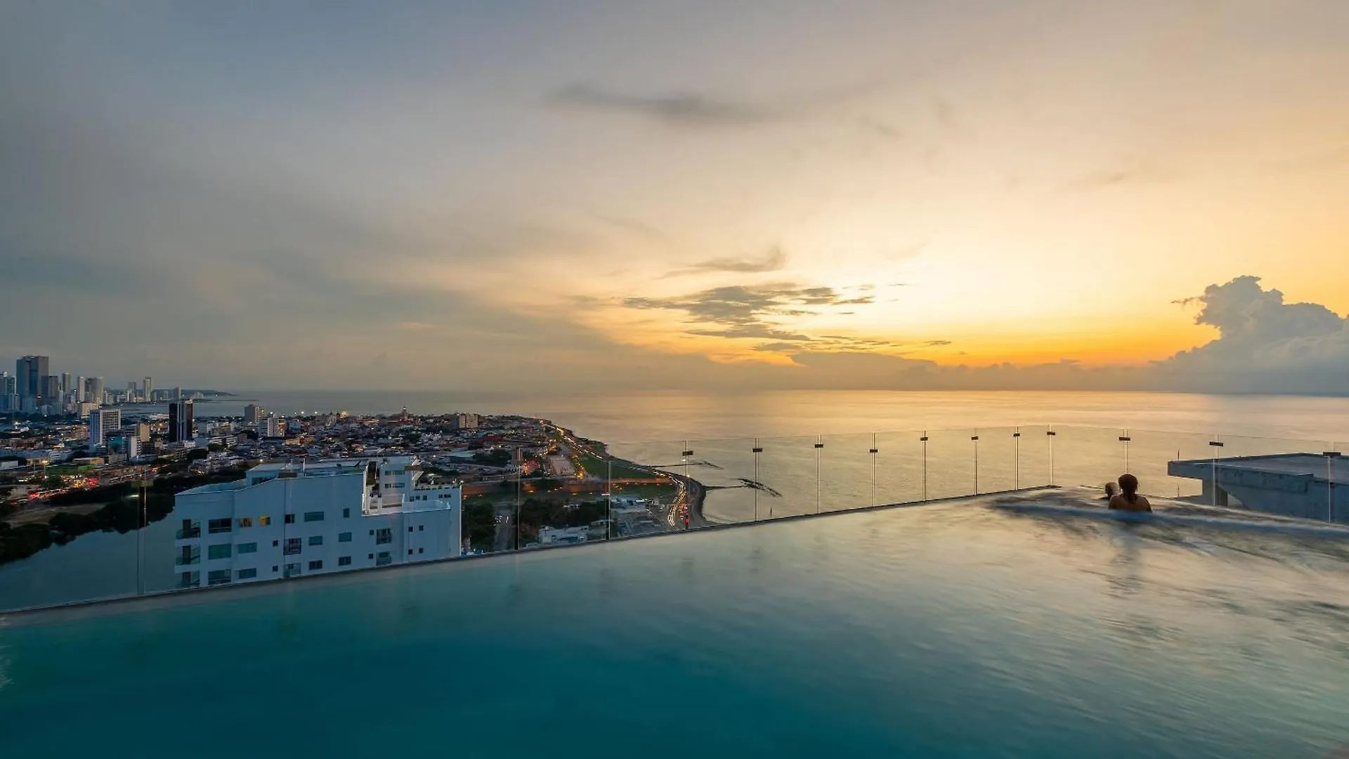 Apartment New Apt Beautiful Sea View And Walled City 2Br Cartagena